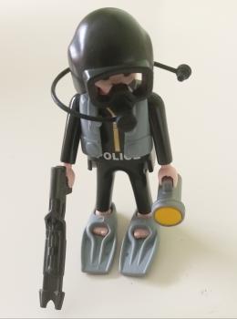 Playmobil ® Polizeitaucher gebraucht