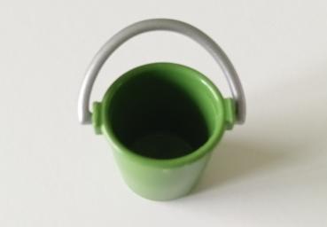 Schleich ® Eimer grün + Henkel silbern gebraucht