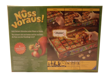 Nuss voraus Neuware
