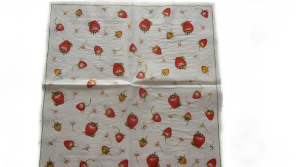Serviette 33 x 33 cm Erdbeeren 2