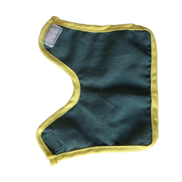 Schleich ® Pferdedecke grün / gelb gebraucht