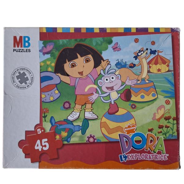 45 Teile Puzzle Dora im Auftrag der Fantasie gebraucht