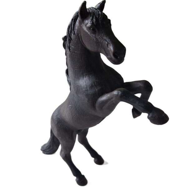 Schleich ® 13624 Mustang Hengst schwarz steigend ( Farm Life ) gebraucht