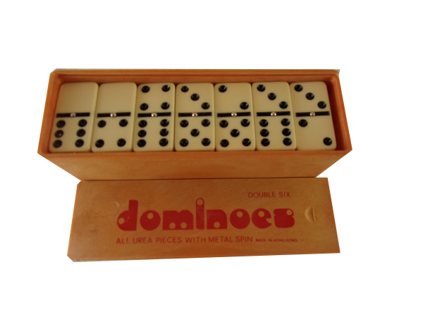 Dominoes in Box gebraucht