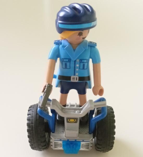 Playmobil ® 6877 Polizistin mit Balance-Racer gebraucht