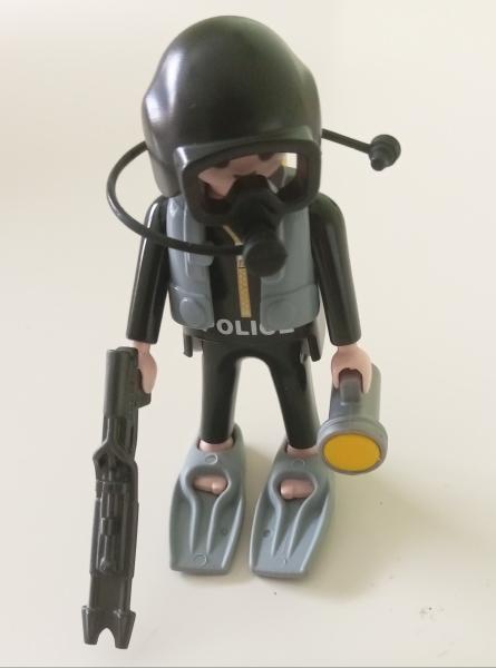 Playmobil ® Polizeitaucher gebraucht