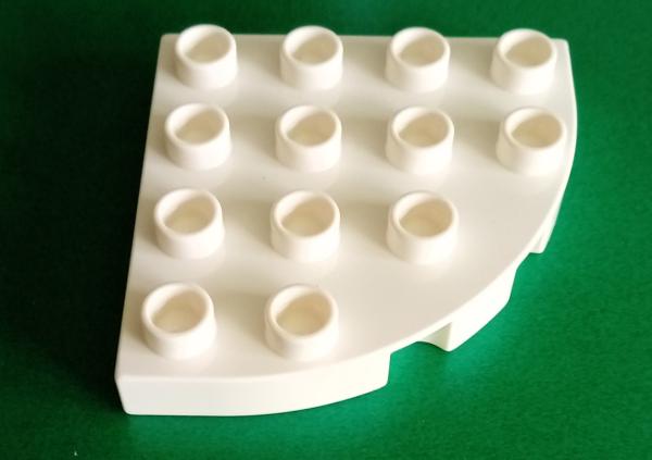 LEGO® DUPLO® 98218 4 x 4 Platte weiß abgerundet gebraucht