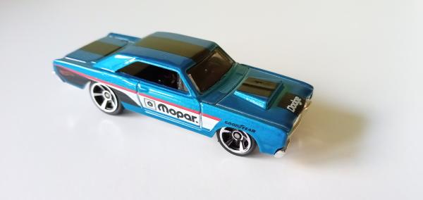 Hot Wheels ® Dodge Dart gebraucht